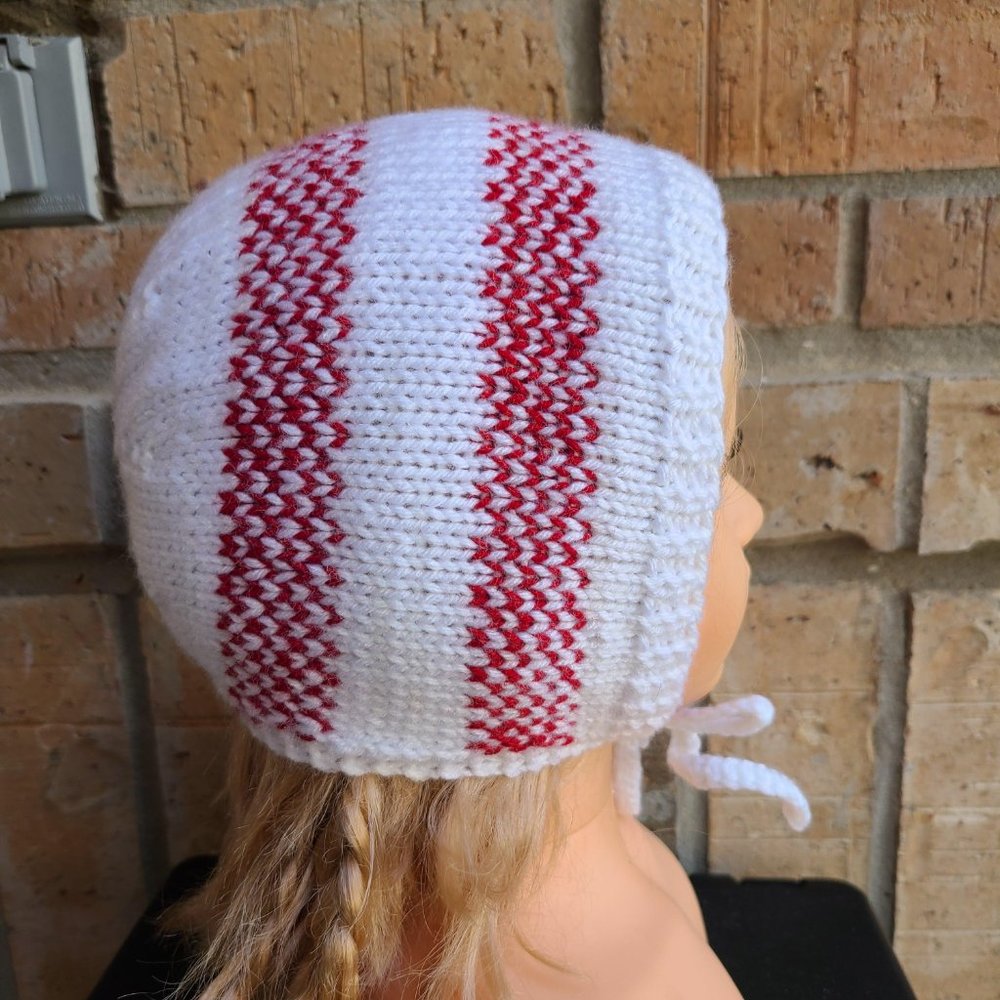 Baby Girl Knit Hat Bonnet White Red Front Tie Handmade Size 5-9 Months